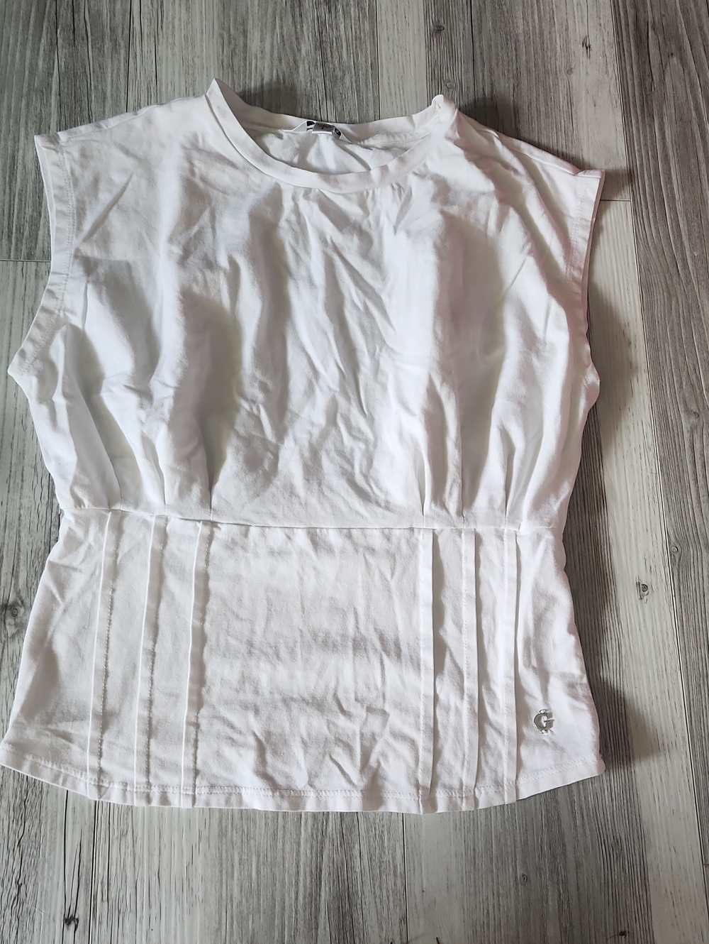 GUESS White Sleeveless Peplum-Style Tank Top